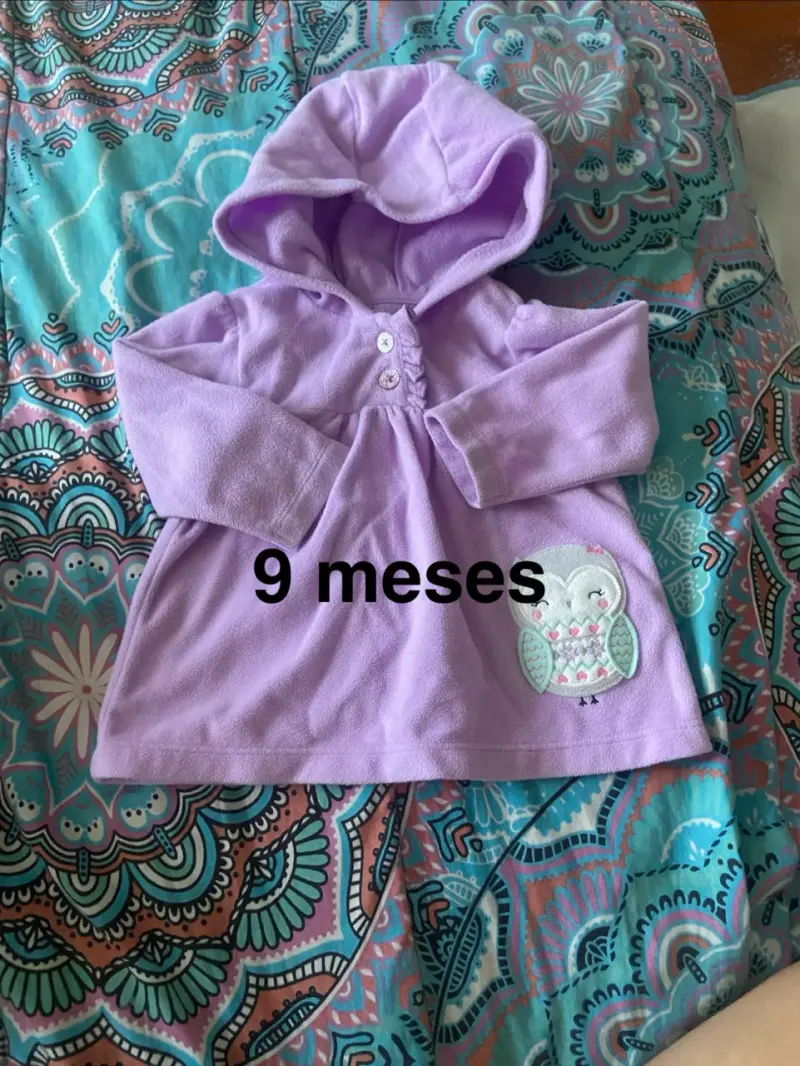 Ropa de bebé impecable - 2