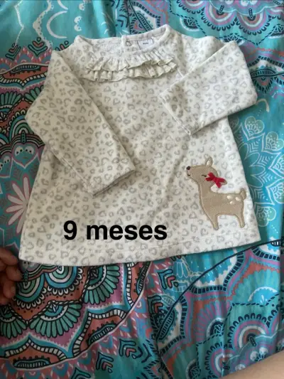 Ropa de bebé impecable - miniatura 4