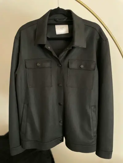 Chaqueta negra casual - miniatura 1