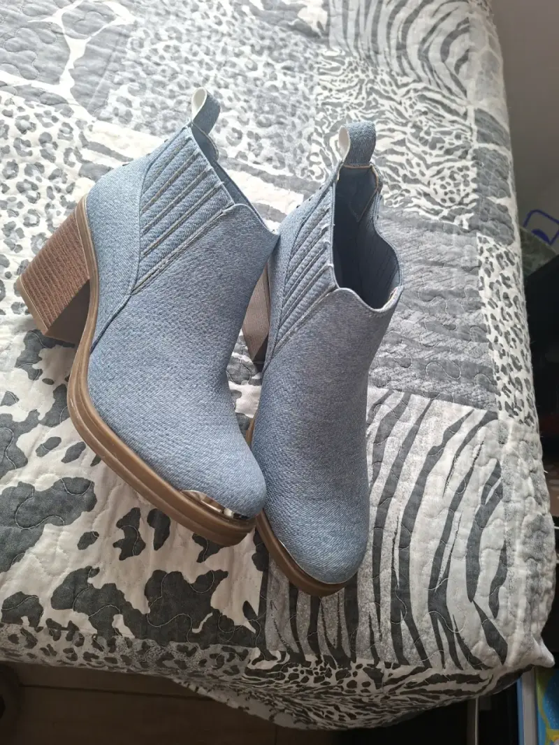 Botines negros de cuero y negro - 4