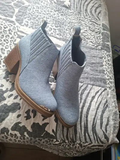 Botines negros de cuero y negro - miniatura 4