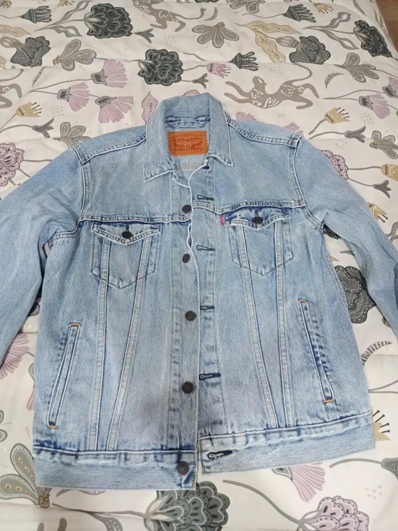 Chaqueta de mezclilla azul clara - 1