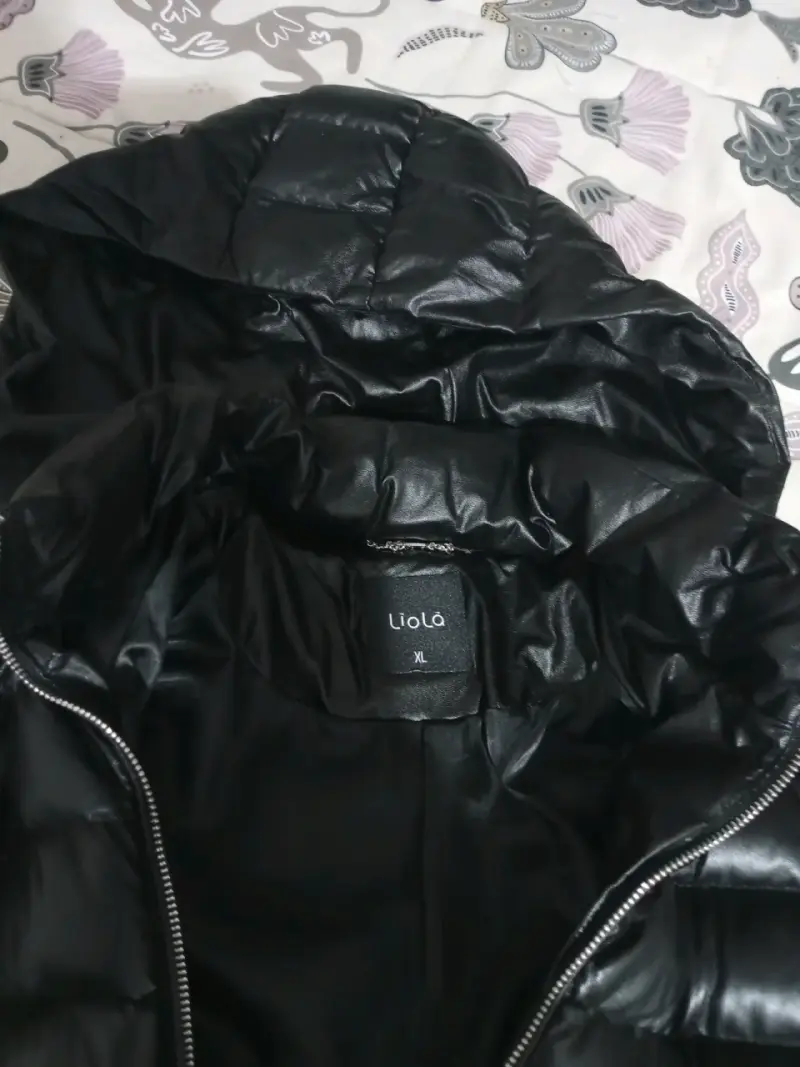Parka negra acolchada - 3