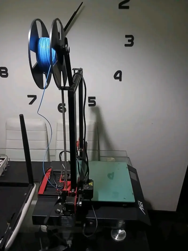 Impresora 3D + 4 Filamentos sellados - 2