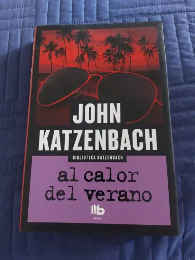 Libro 'Al calor del verano' - miniatura 1