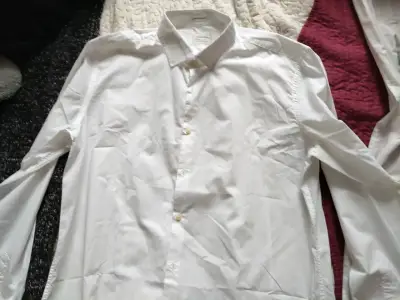 Camisa blanca de hombre - miniatura 1