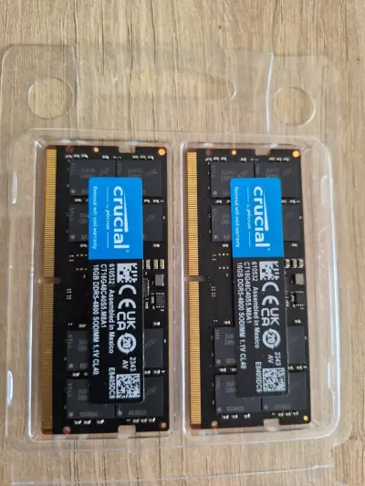 Kit Memoria RAM notebook Crucial DDR5 32GB (2x16) - miniatura 2