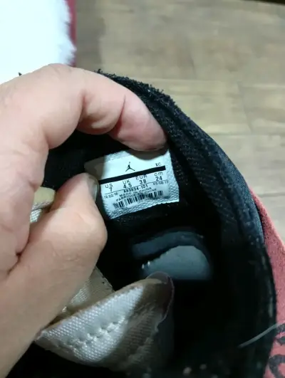 Zapatillas altas rojas y blancas Nike originales - miniatura 3