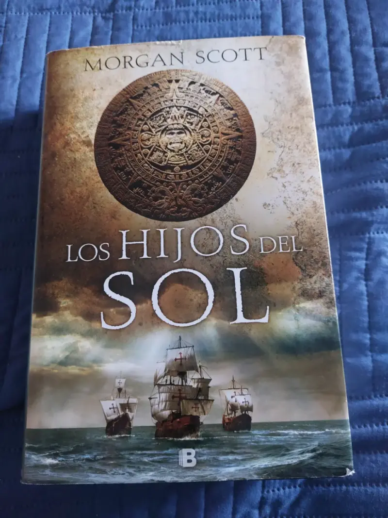Libro 'Los Hijos del Sol' de Morgan Scott - 1