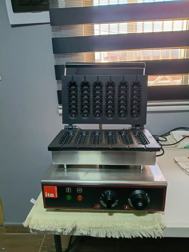 Máquina para Masas Tipo Yoggis - 4