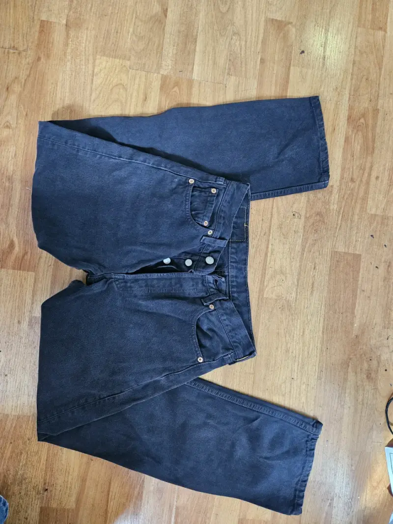 Pack de ropa femenina variada - 3
