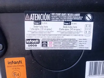 Silla de auto Infanti negra - miniatura 2