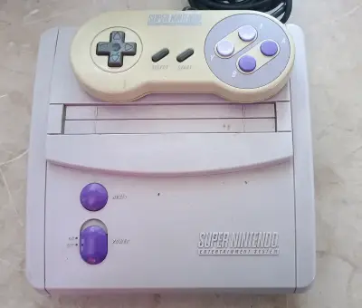 Consola Nintendo Super Famicom - miniatura 1