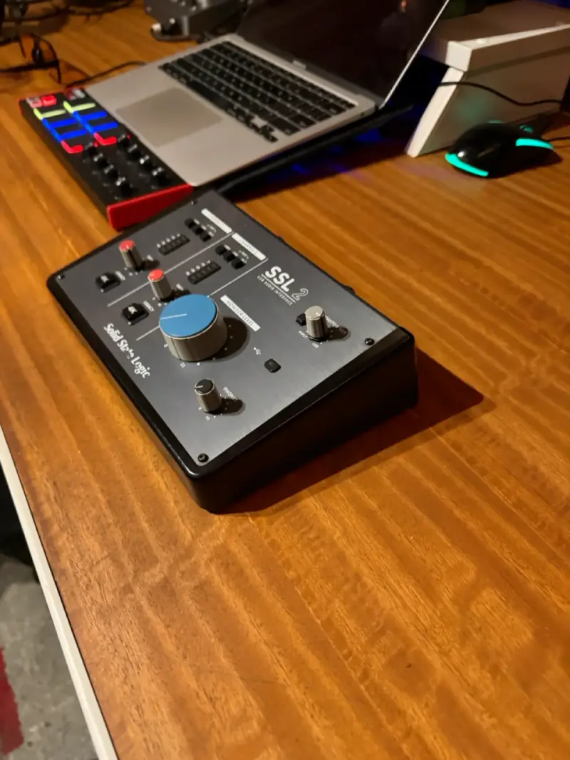 Interfaz de audio SSL 2 - 1