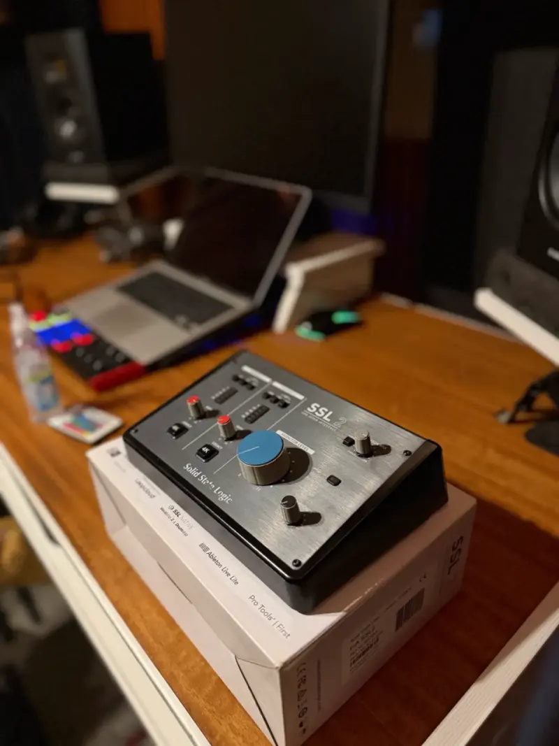 Interfaz de audio SSL 2 - 3