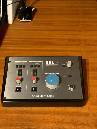 Interfaz de audio SSL 2 - miniatura 4