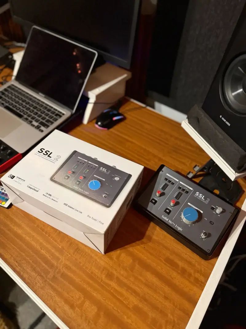 Interfaz de audio SSL 2 - 5