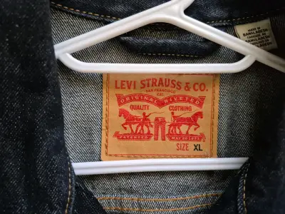 Chaqueta de mezclilla Levi's - miniatura 2