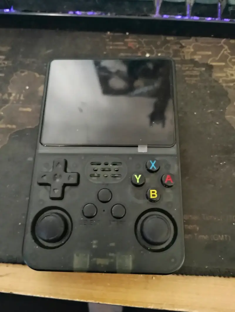 Consola portátil retro negra - 1