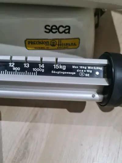 Balanza para bebés Seca - miniatura 2