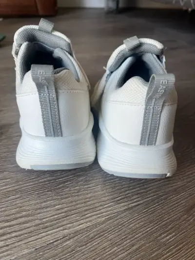 Zapatillas deportivas blancas para niños - miniatura 2