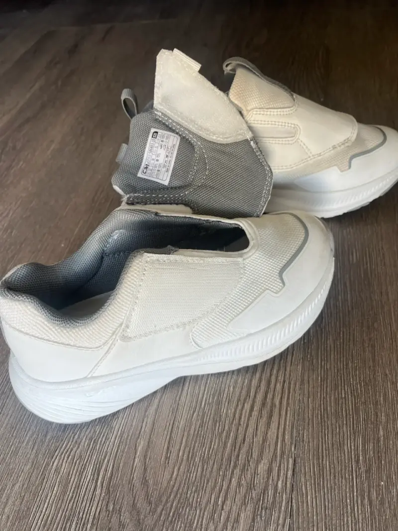 Zapatillas deportivas blancas para niños - 3