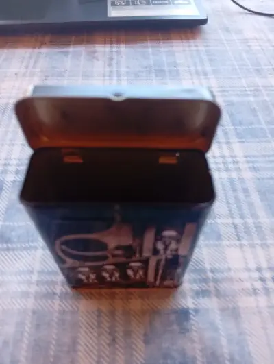 Cigarrera Lata metálica decorativa vintage - miniatura 2