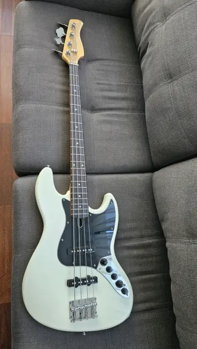 Bajo Sire Marcus Miller V3 - miniatura 6