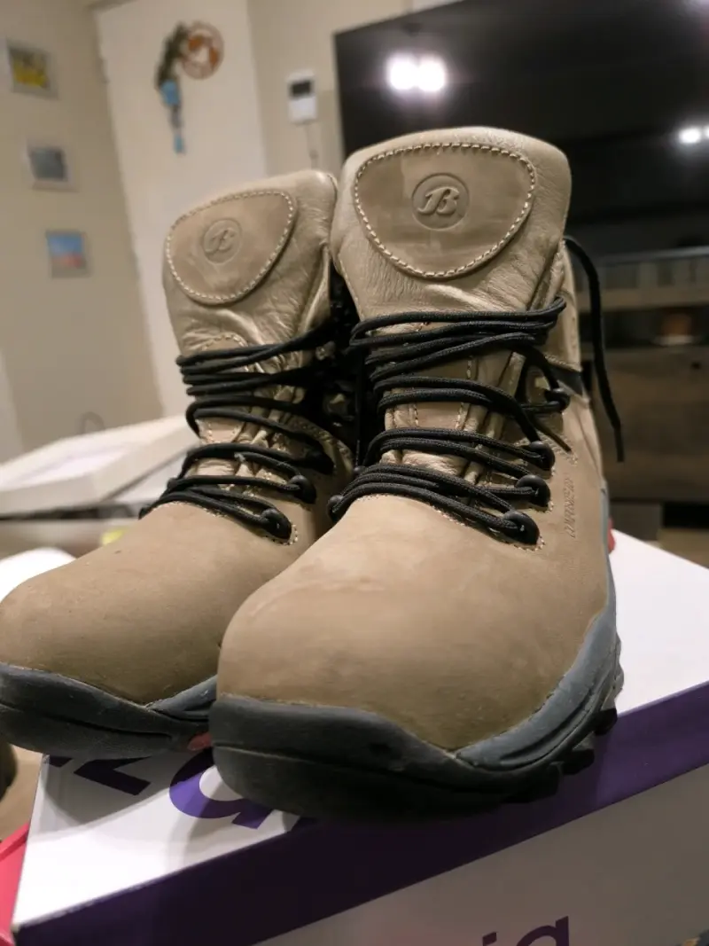 Bototos de hombre marca bata