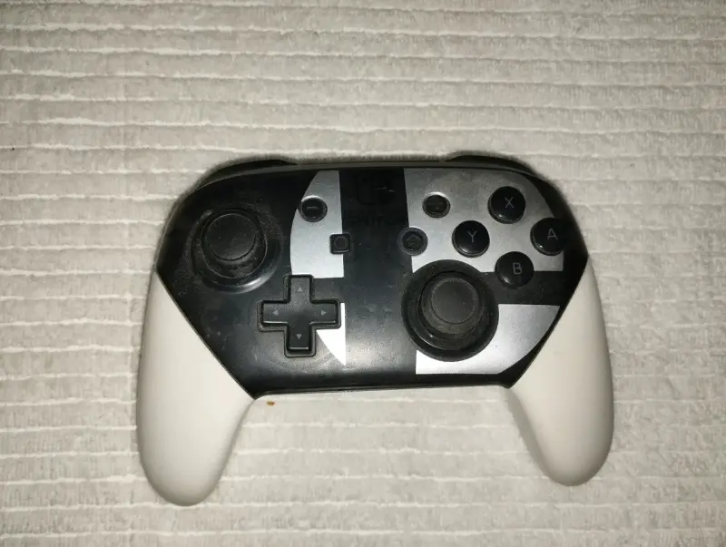 Nintendo Switch usada - 3