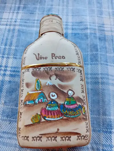 Botella decorativa Vino Puro boliviana - miniatura 2