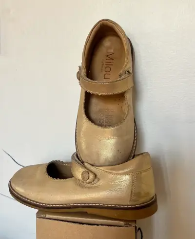 Zapatos dorados de niña Milou - miniatura 1