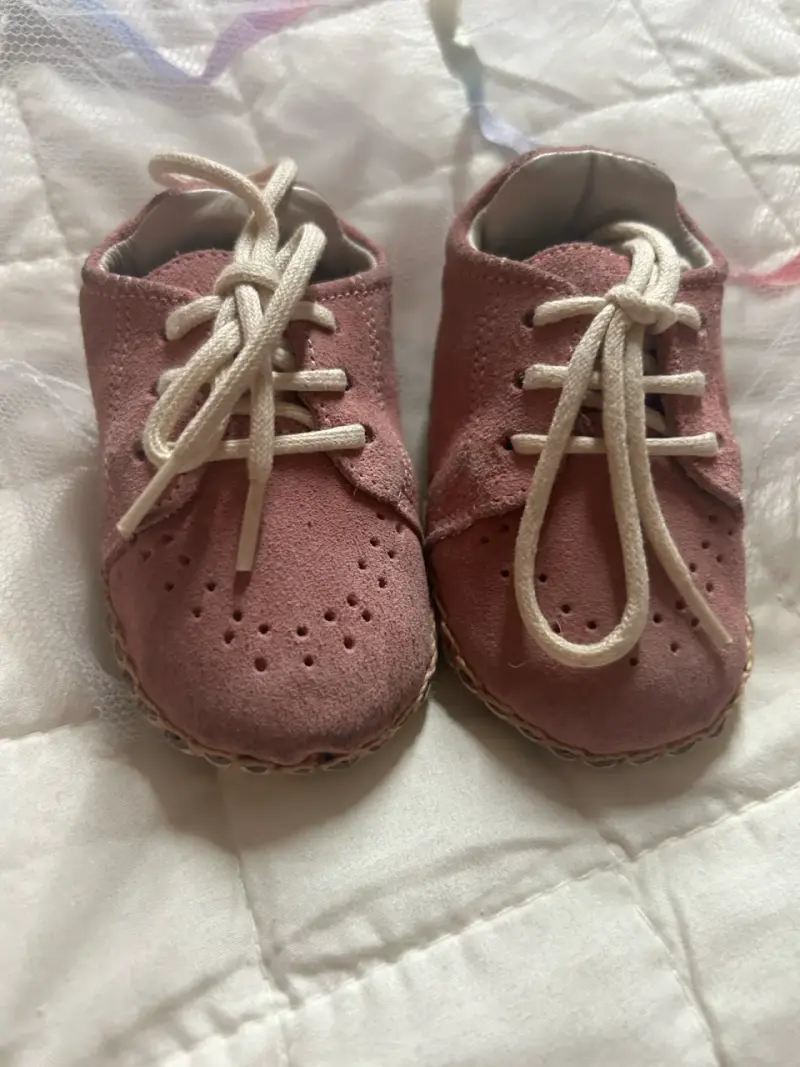 Zapatos bebé rosados de cuero - 1