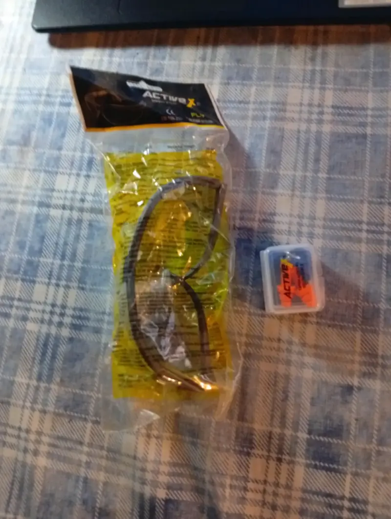 Gafas de protección ACTIF X y tapones de oido