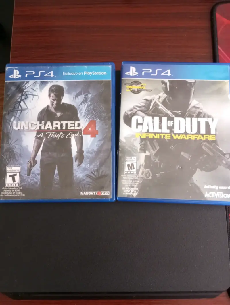Consola PS4 con juegos - 2