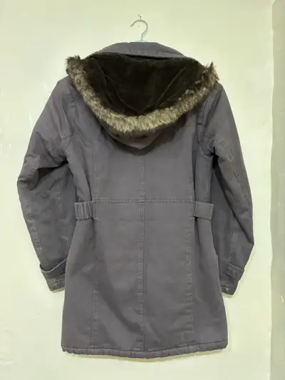Parka gris con forro polar - miniatura 2
