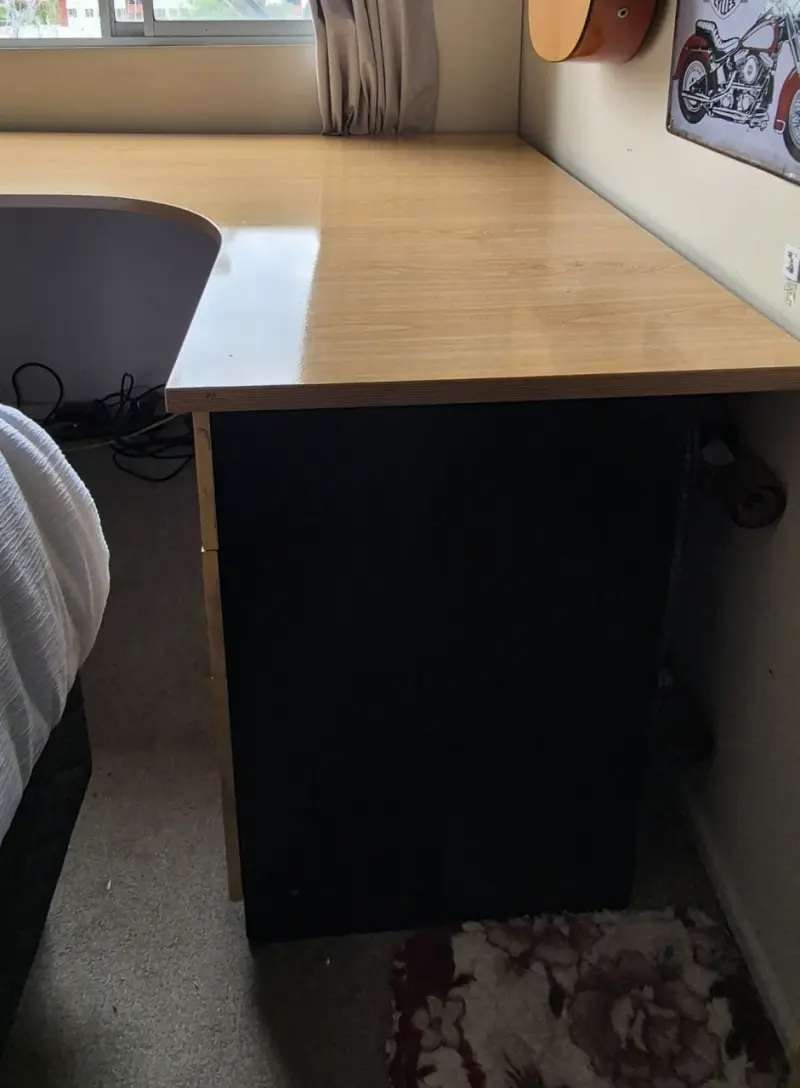 Escritorio de madera en L - 4