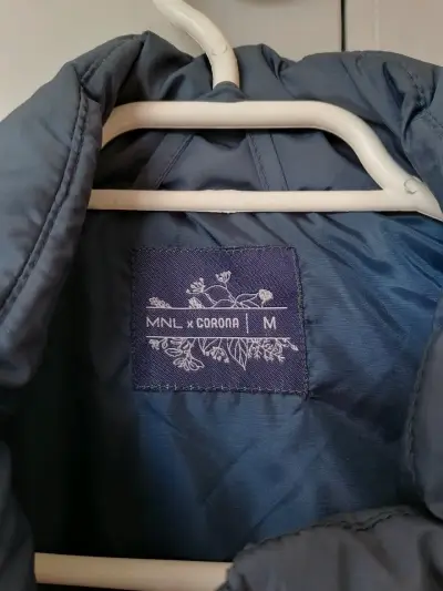 Chaqueta acolchada azul - miniatura 2