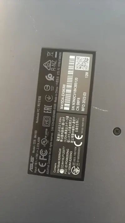 Notebook ASUS con Ryzen 7 - miniatura 5