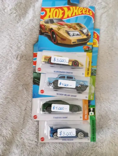 Juguetes Hot Wheels nuevos - miniatura 3