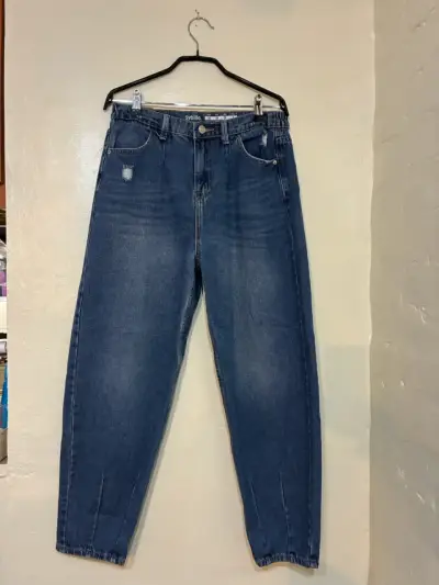 Jeans azul desgastados - miniatura 1