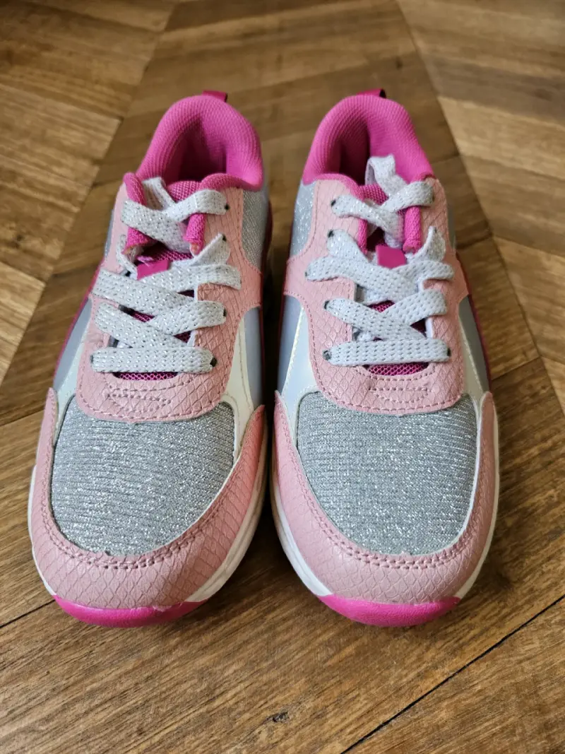 Zapatillas niña nuevas con luces marca yamp - 3