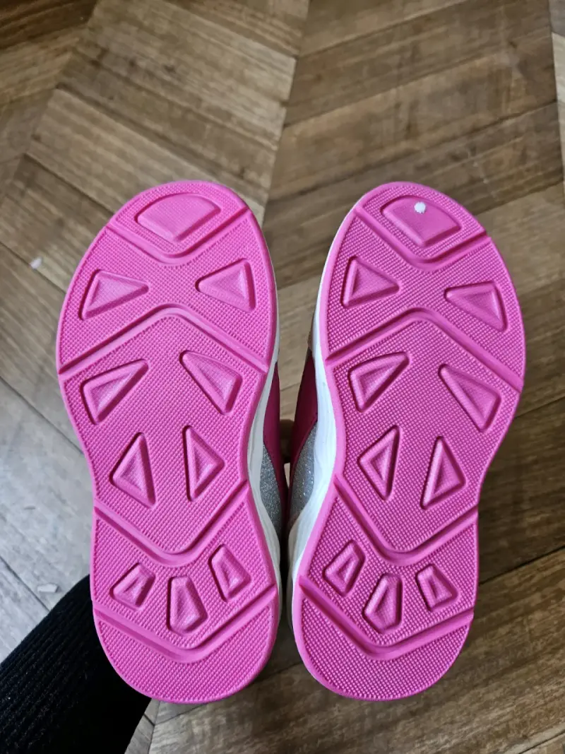 Zapatillas niña nuevas con luces marca yamp - 5