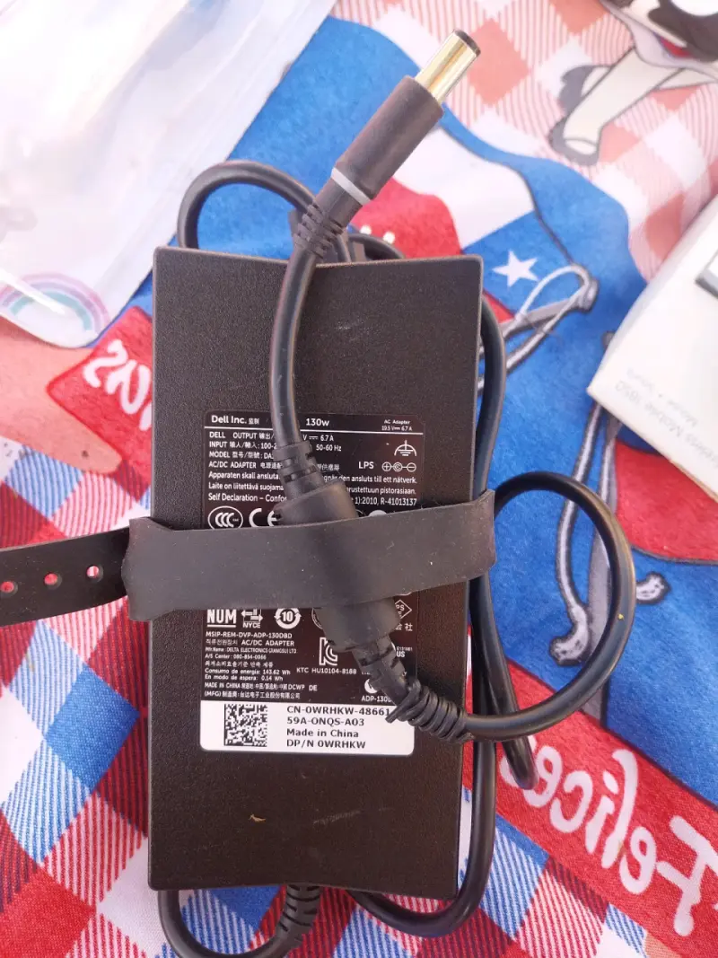 Cargador Dell 130W tipo bloque
