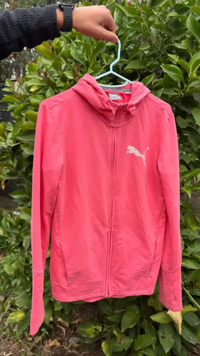 Polerón Puma y corta viento Nike - miniatura 1