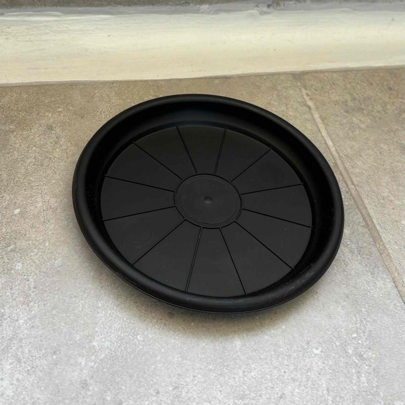 Nuevo Plato macetero negro 15