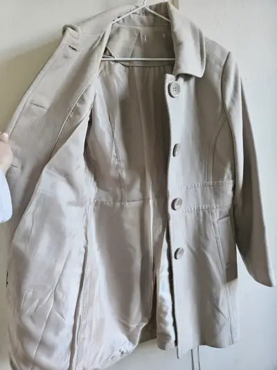 Abrigo para mujer talla M - miniatura 3