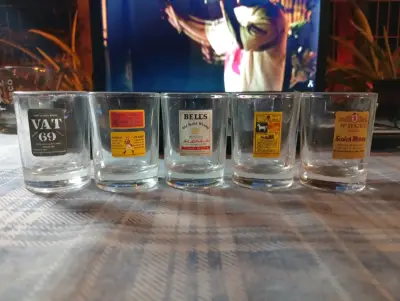 Set de vasos de whisky vintage - miniatura 1