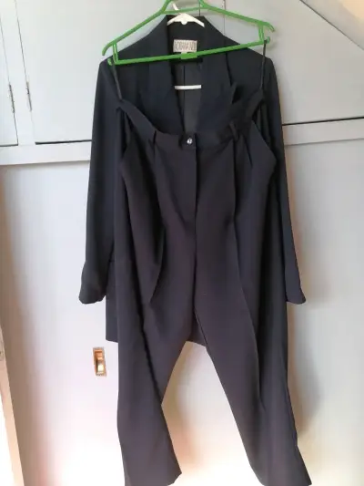 Blazer y pantalón elegante mujer - miniatura 3
