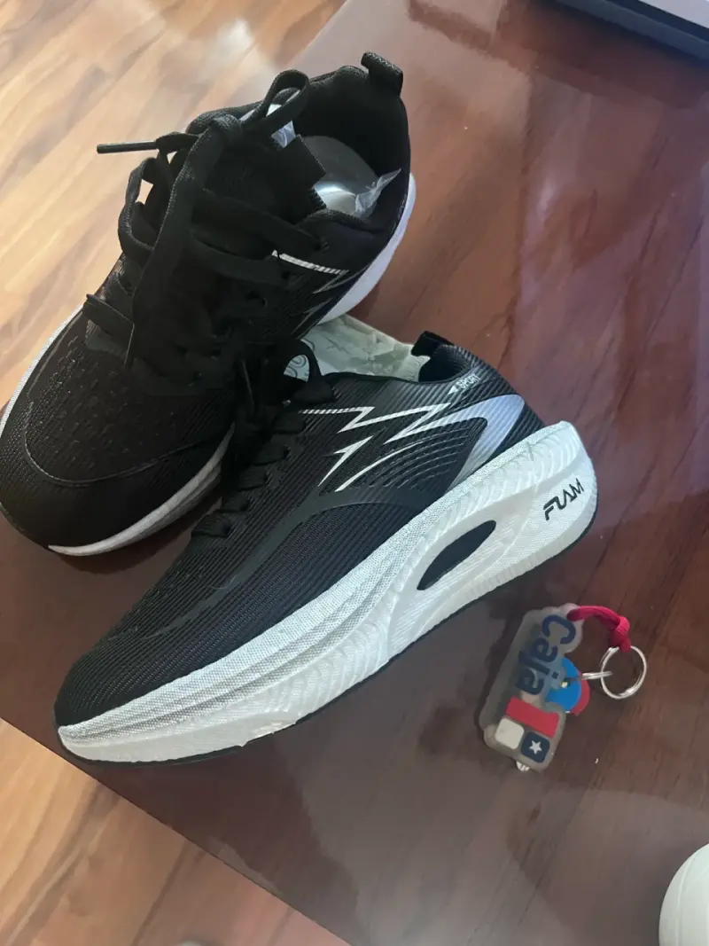 Zapatillas deportivas negras - 2